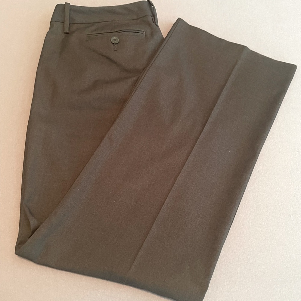Business/business casual Grey trousers.
